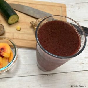 Anti-inflammatory smoothie for MS made with peaches, cucumber, flaxseeds, and ginger