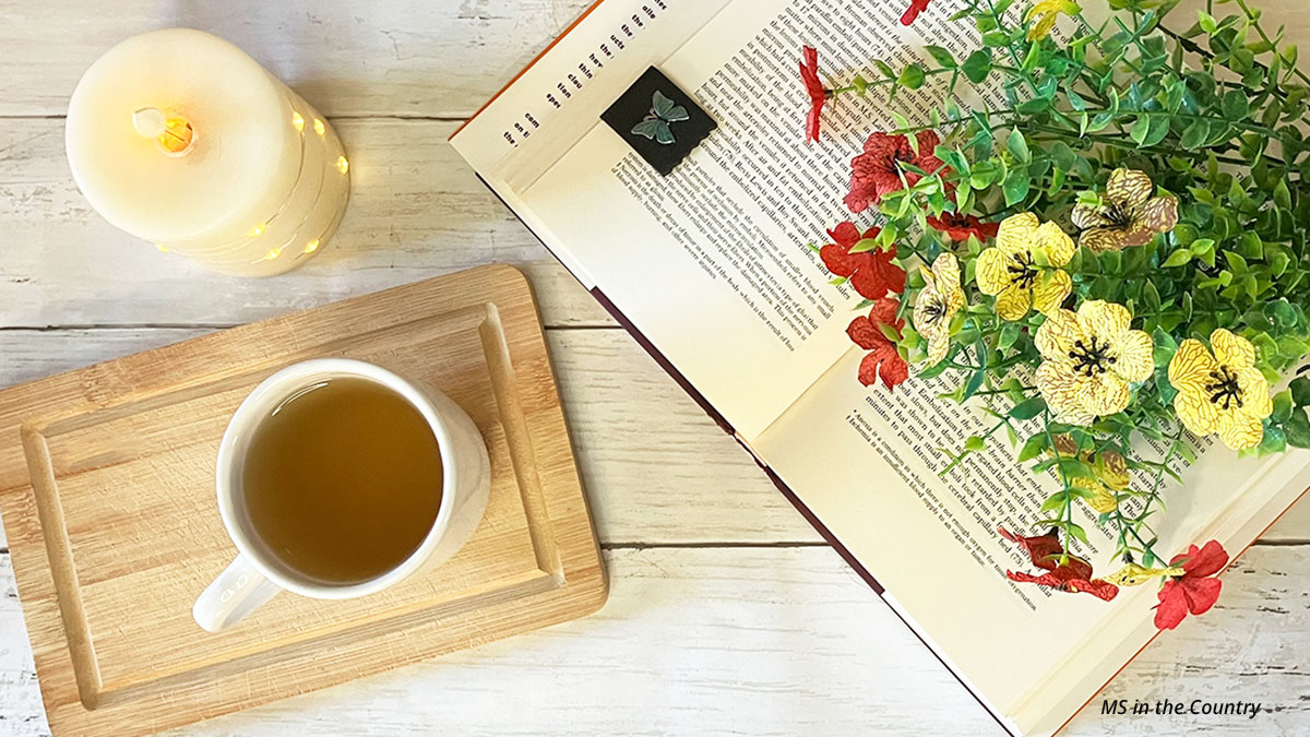 3 Calming MS Daily Rituals to Help You Feel Stronger (Especially During the Holidays)